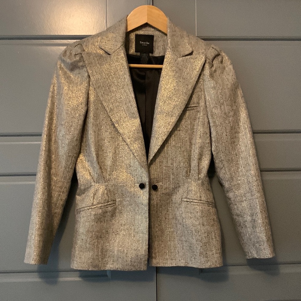 Lovely Smythe blazer with Ruching Detail and dash of sparkle!